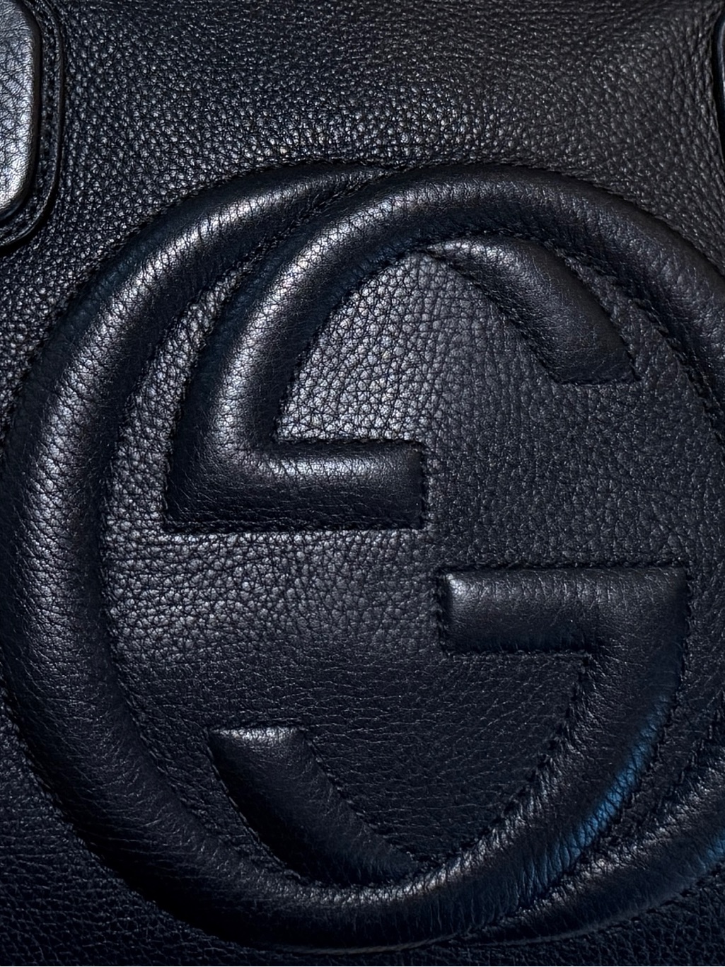 Gucci Black Pebbled Leather Embossed Double G Detail